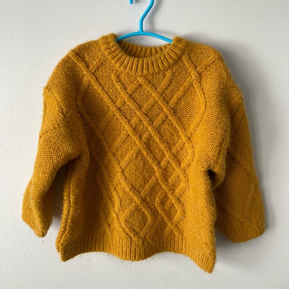 CABLE KNIT SWEATER - Picture 2 of 5